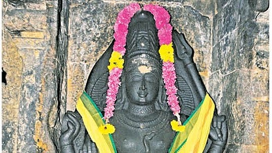 2026 அதிசார குருப்பெயர்ச்சி: அதிர்ஷ்டம் யாருக்கு? 12 ராசிகளுக்கும் குரு பார்வை பலன்கள்