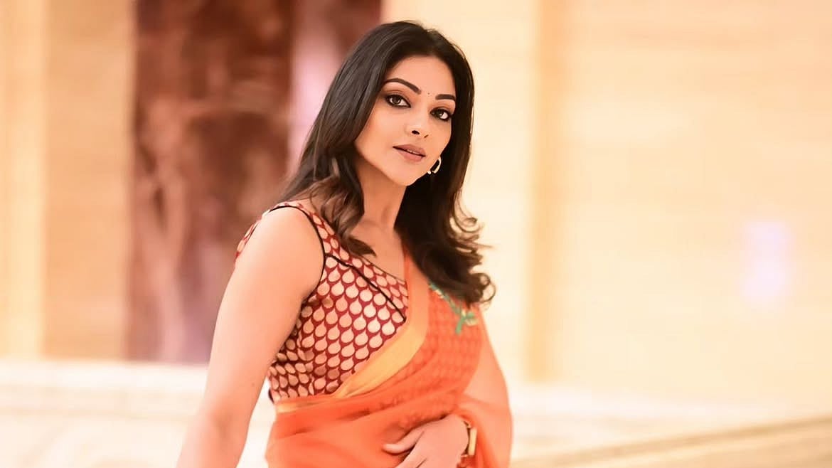 ``போராடுபவர்களுக்கு லத்திகளும் மௌனமுமே பதிலாய்க் கிடைத்தன - நடிகை அபிராமி ஆதங்கம்!