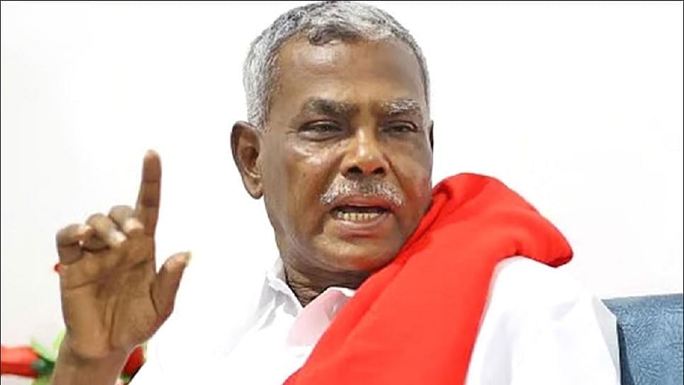 ’தொழில்துறை அமைச்சரை கூட அழைக்காமல் முதலமைச்சர் இங்கிலாந்து சென்றது ஏன்?’ - பெ.சண்முகம் கேள்வி!