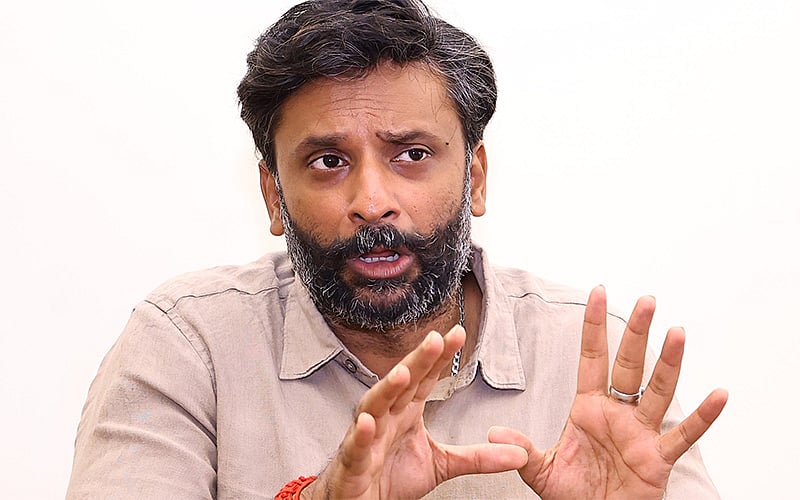 அண்ணாமலை விமர்சனம் செய்தால், பதிலடி கொடுப்போம்! - வரிந்துகட்டுகிறார் வினோஜ் பி.செல்வம்