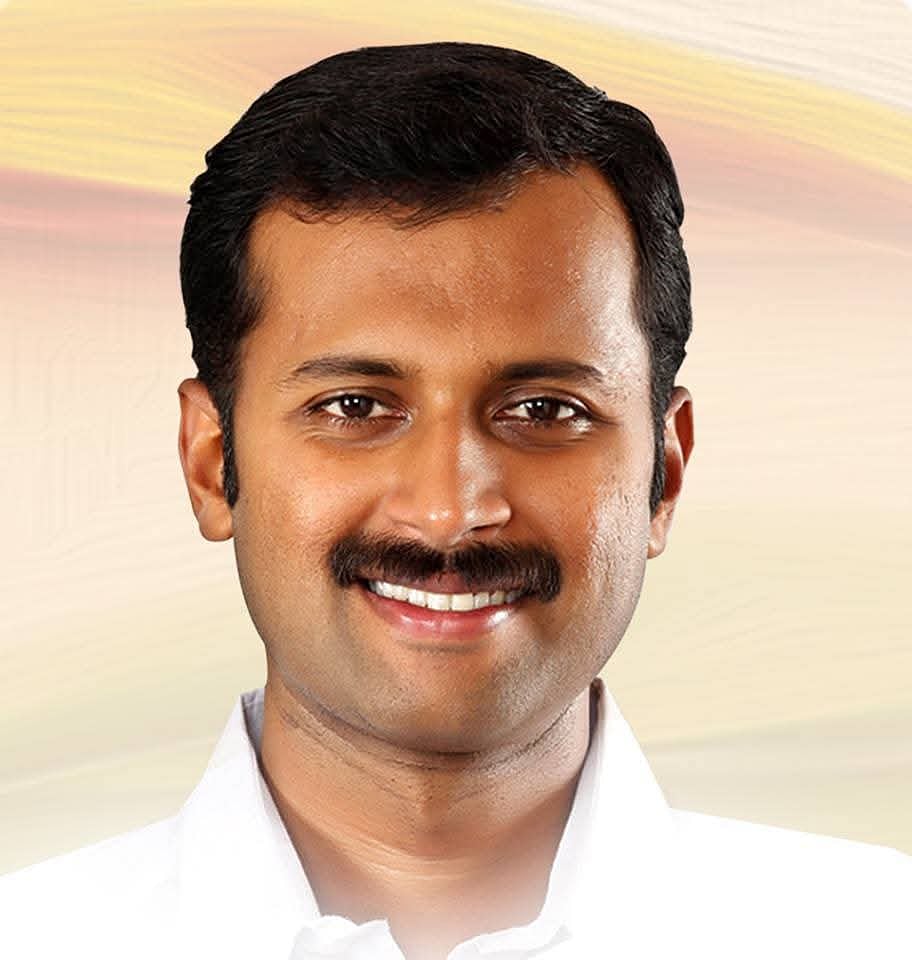 கேரள உணவுத்துறை அமைச்சர் அனூப் ஜேக்கப்