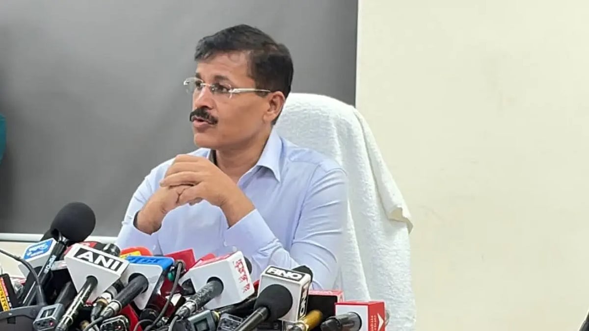 மகாராஷ்டிரா: பள்ளி அருகில் வடாபாவ், சமோசா விற்க தடை; பிறந்தநாளில் சாக்லேட் வழங்கவும் கட்டுப்பாடு