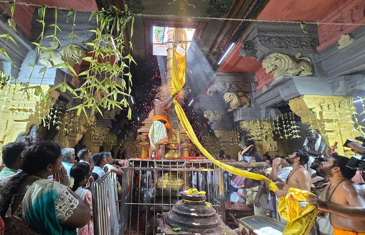 ராமேஸ்வரம்: கொடியேற்றத்துடன் துவங்கிய ராமநாதசுவாமி கோயில் ஆடிதிருவிழா; ஆகஸ்ட் 16-ல் திருக்கல்யாணம்!
