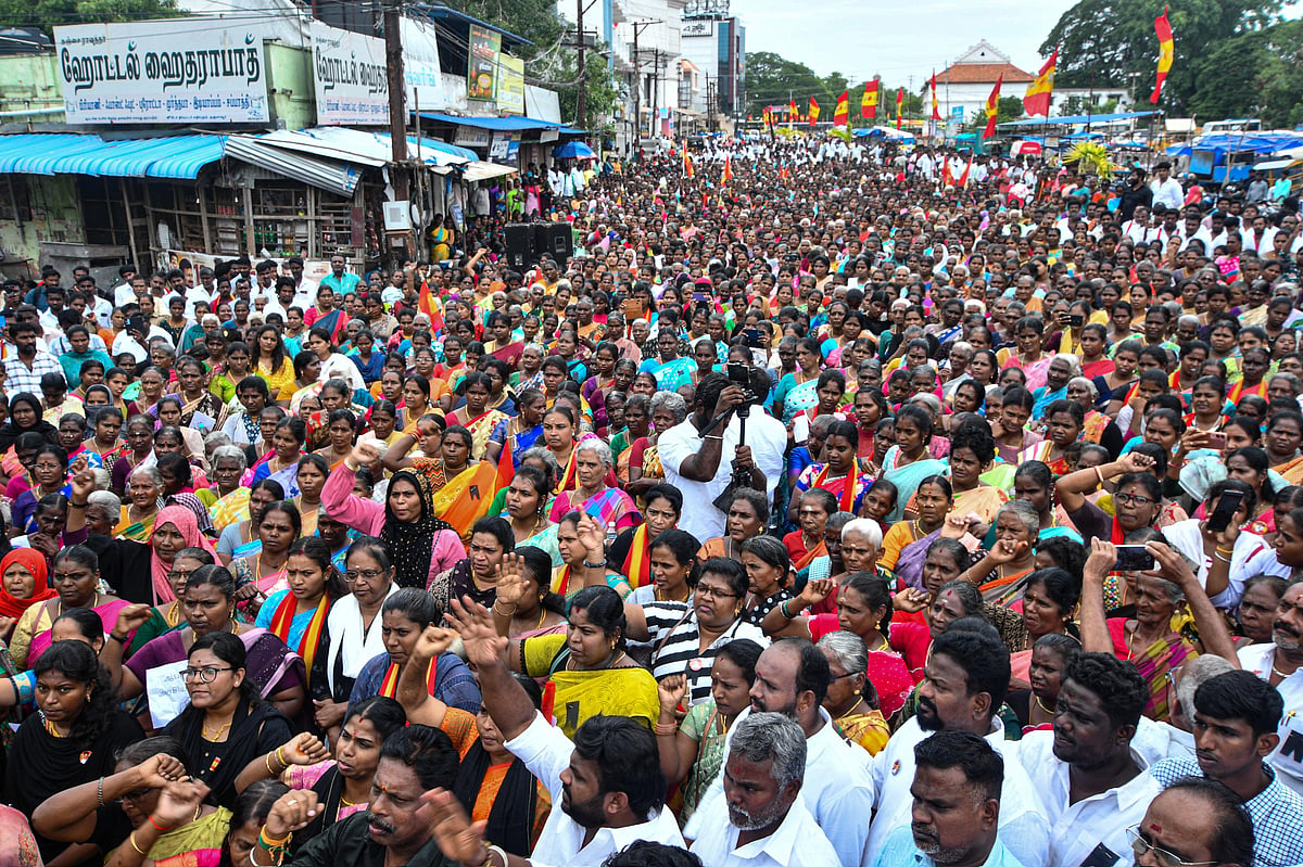 தவெக-வினர் ஆர்ப்பாட்டம்