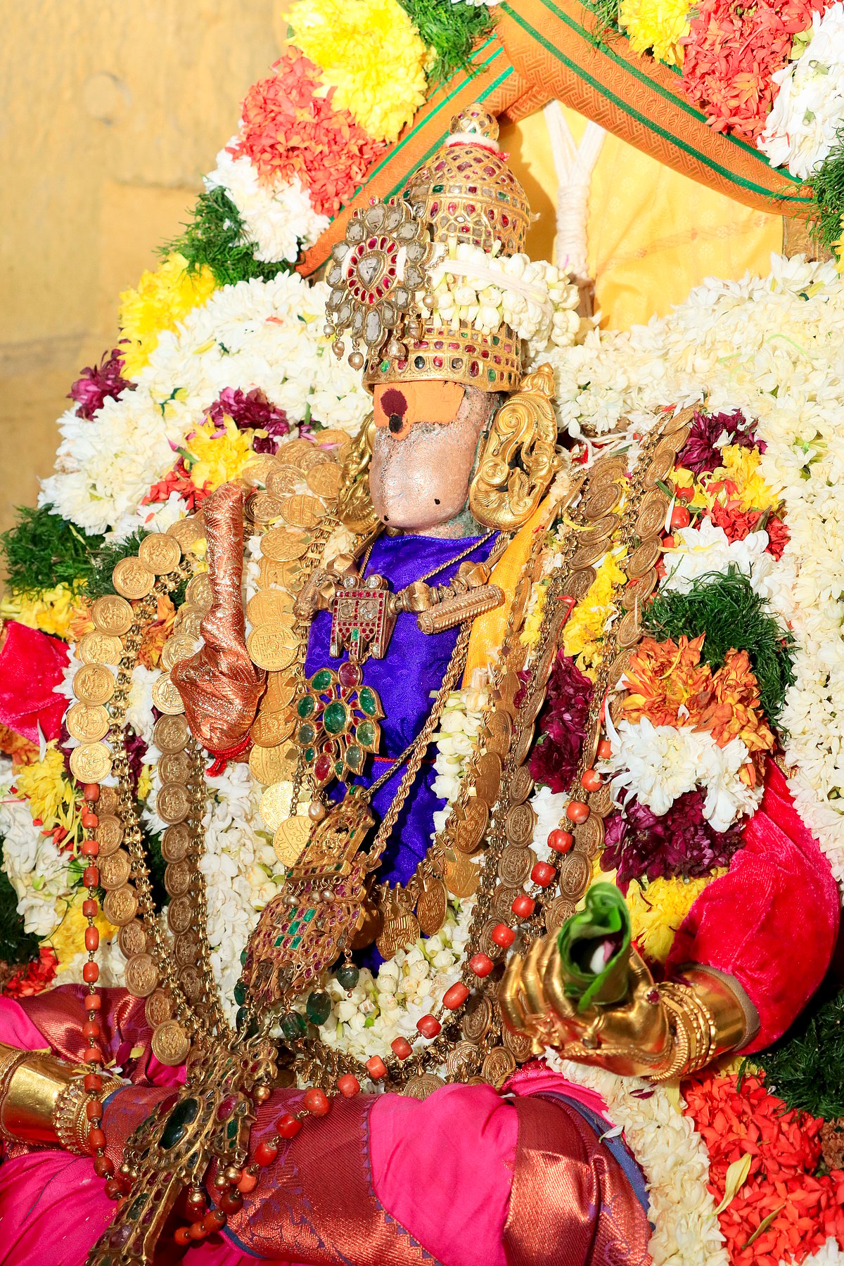 ராமேஸ்வரம்: கொடியேற்றத்துடன் துவங்கிய ராமநாதசுவாமி கோயில் ஆடிதிருவிழா; ஆகஸ்ட் 16-ல் திருக்கல்யாணம்!
