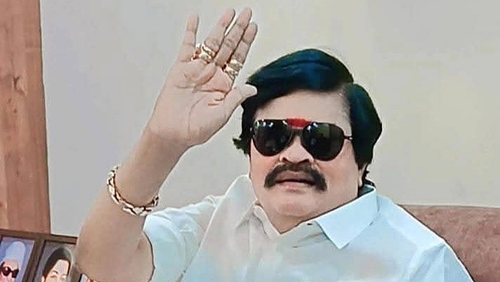`தி.மு.கவுக்கு தாவுகிறாரா கே.டி ராஜேந்திர பாலாஜி?' - பரபரக்கும் விருதுநகர் அரசியல்