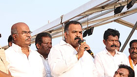 `ஸ்டாலின் சிறுகச் சிறுகச் சேர்த்த பெண்கள் ஆதரவை உதயநிதி அழித்துவிட்டார்..!' - மாணிக்கம் தாகூர்