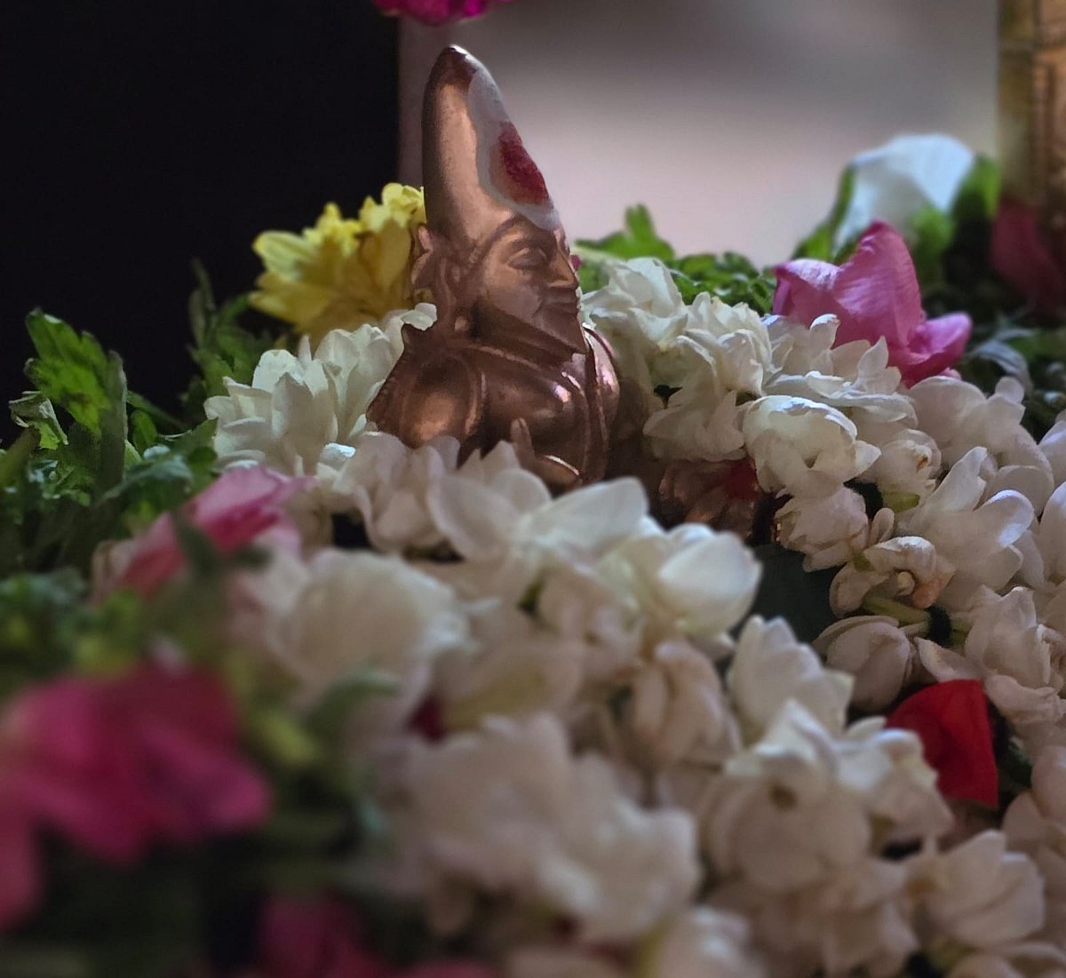 மீனாட்சி சுந்தரேசுவரர் திருக்கோயில் ஆவணித் திருவிழா: தருமிக்கு பொற்கிழி அளித்த லீலை | Photo Album