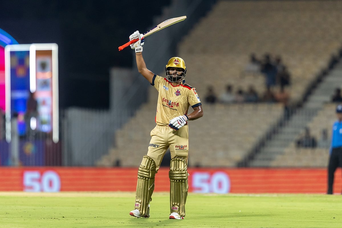 TNPL 2026 : கோவை கிங்ஸின் கெத்து பவுலிங் - பேட்டிங்கில் கோட்டை விட்ட சேப்பாக் சூப்பர் கில்லீஸ்.!