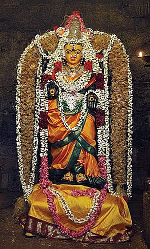 விழுப்புரம் மாவட்டம் முன்னூர் ஆடவல்லீஸ்வரர் திருக்கோயிலில் காரிய ஸித்தி அருளும் விளக்குபூஜை!