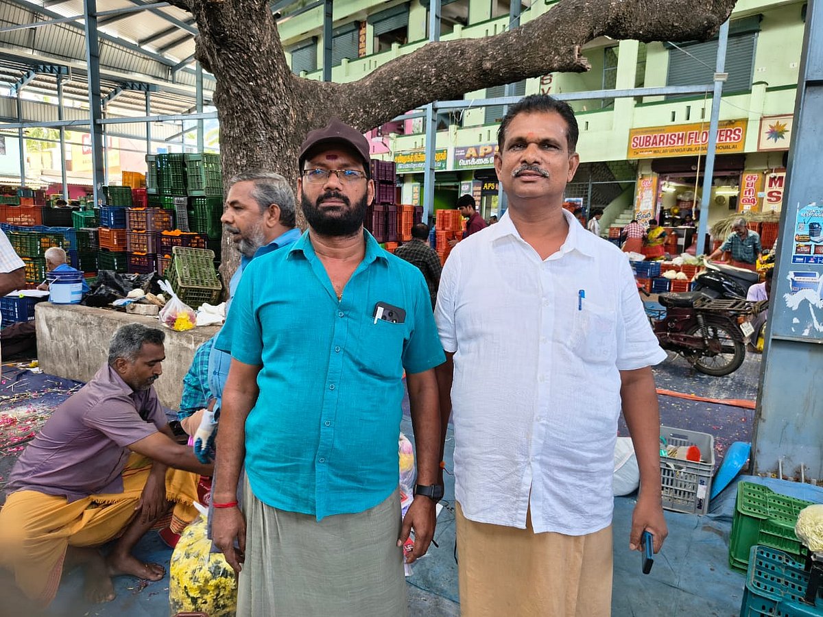 கேரளத்தில் ஓணம் பண்டிகை கொண்டாட்டம்; 
தோவாளையில் களைகட்டிய பூ வியாபாரம்!