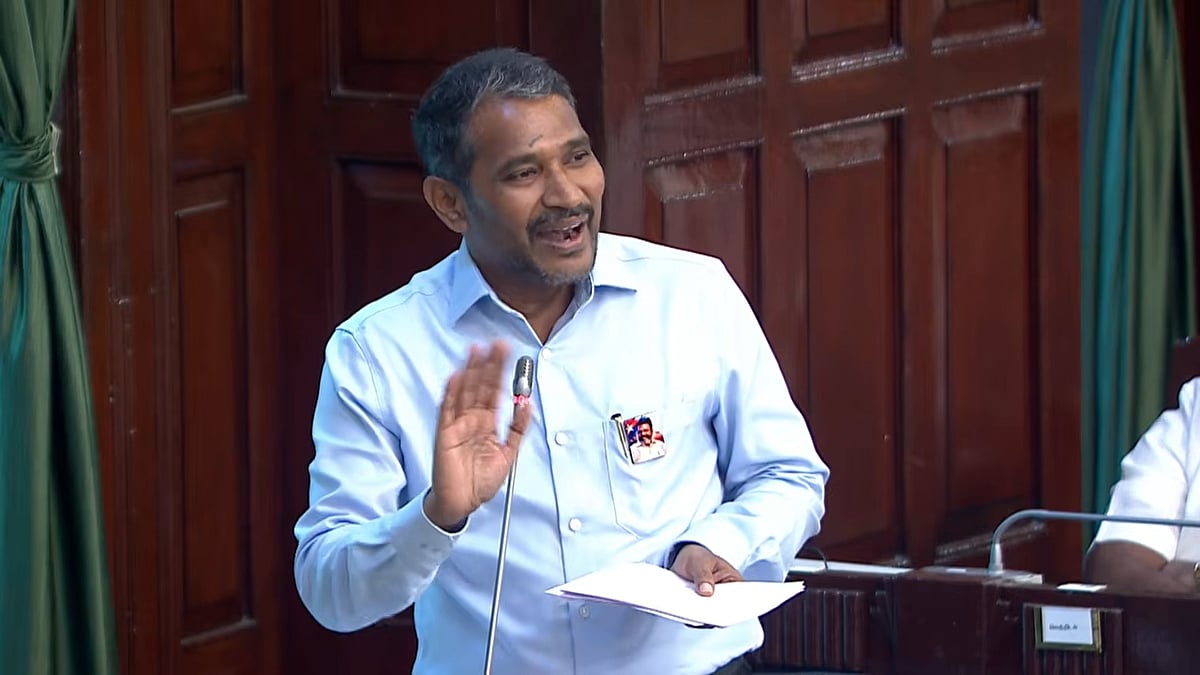 அமைச்சர் வன்னி அரசு