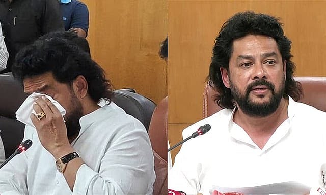 பதவியேற்ற 25 நாளில் பதவியை ராஜினாமா செய்த அமைச்சர்! - எதிர்ப்புக்கு பணிந்த டி.கே.சிவகுமார்!