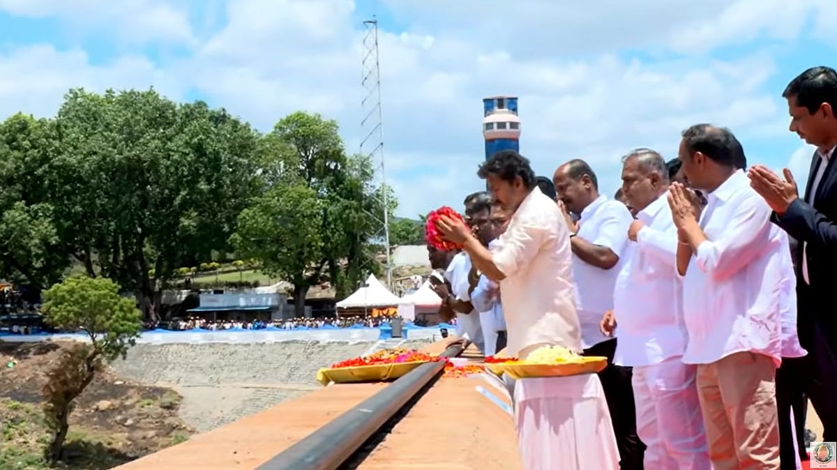 மேட்டூர் அணையை திறந்து வைத்த முதல்வர் 