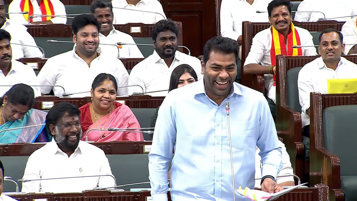 "10-க்கு 9 நாங்க; அதிமுகவும், நாமும் ஒன்றுதானே" - அதிமுக-வின் மறுப்பும் ஆதவ்வின் பதிலும்
