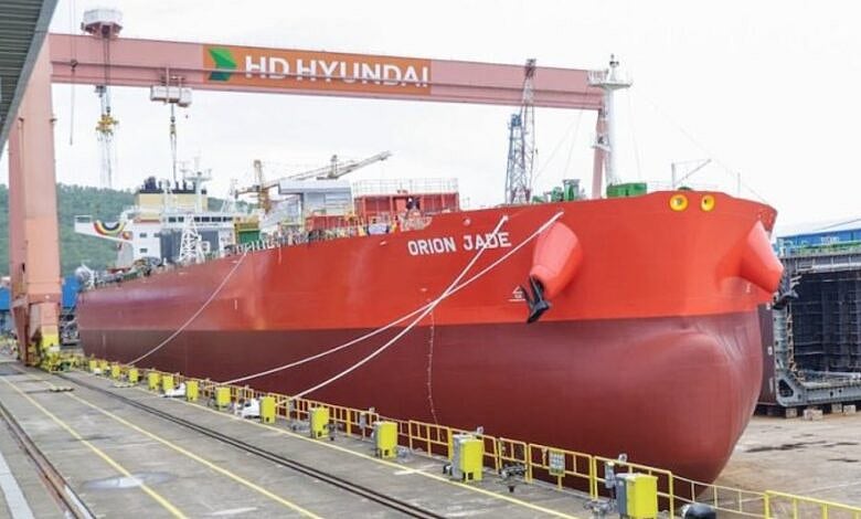 'HD Hyundai'