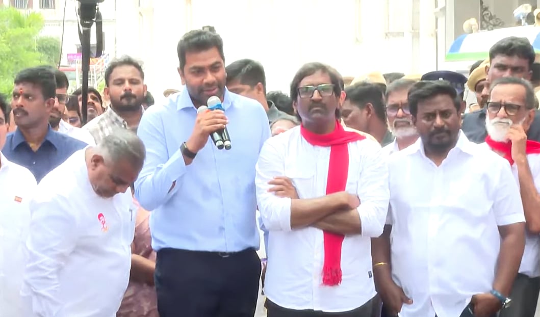 தூய்மைப் பணியாளர்கள் போராட்டம்