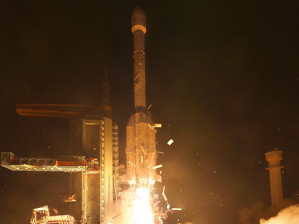 EOS-05