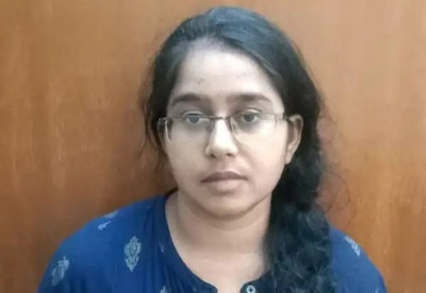 கைதான சுஜிதாஸ்ரீ