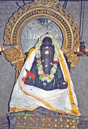 திருக்கடவூர் கள்ளவாரண பிள்ளையார்: ஆயுள் விருத்தி அருளும் கணபதி சந்நிதி! விநாயகர் சதுர்த்தி ஸ்பெஷல்!