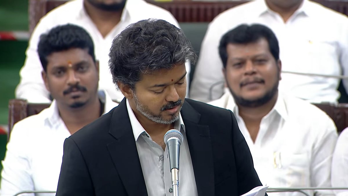 முதல்வர் விஜய் 