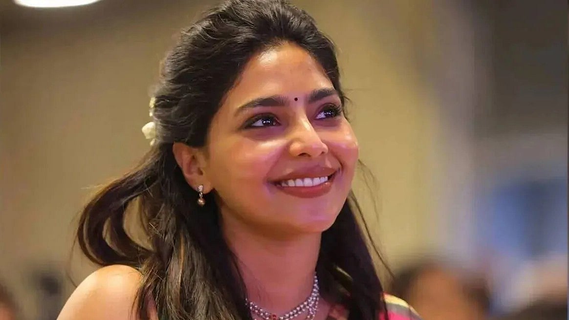 Aishwarya Lekshmi: பெண்ணின் ஆடையில் மட்டும்தான் கலாசாரம் இருக்கிறதா? - ஐஸ்வர்யா லட்சுமி