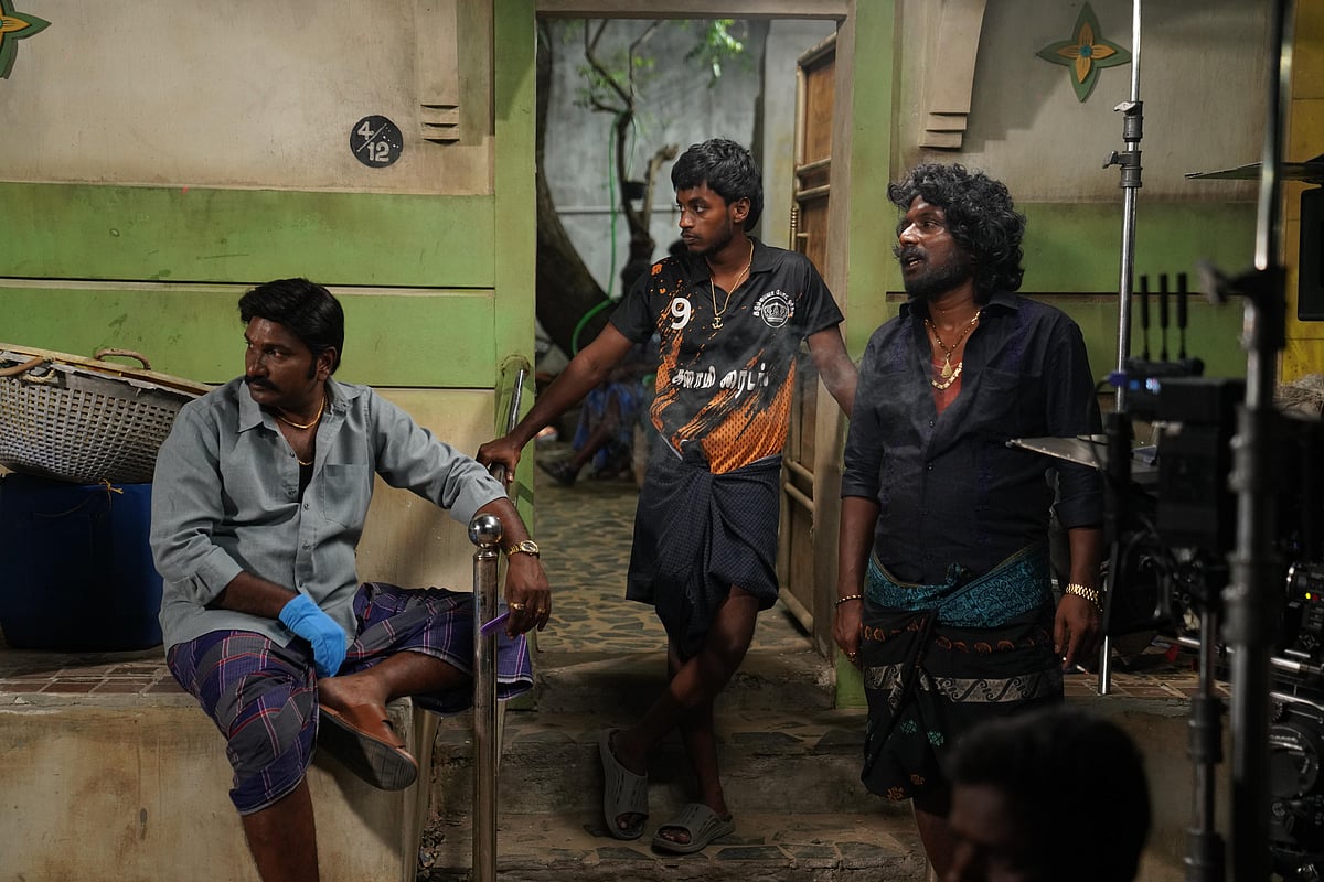 Mandaadi BTS Stills