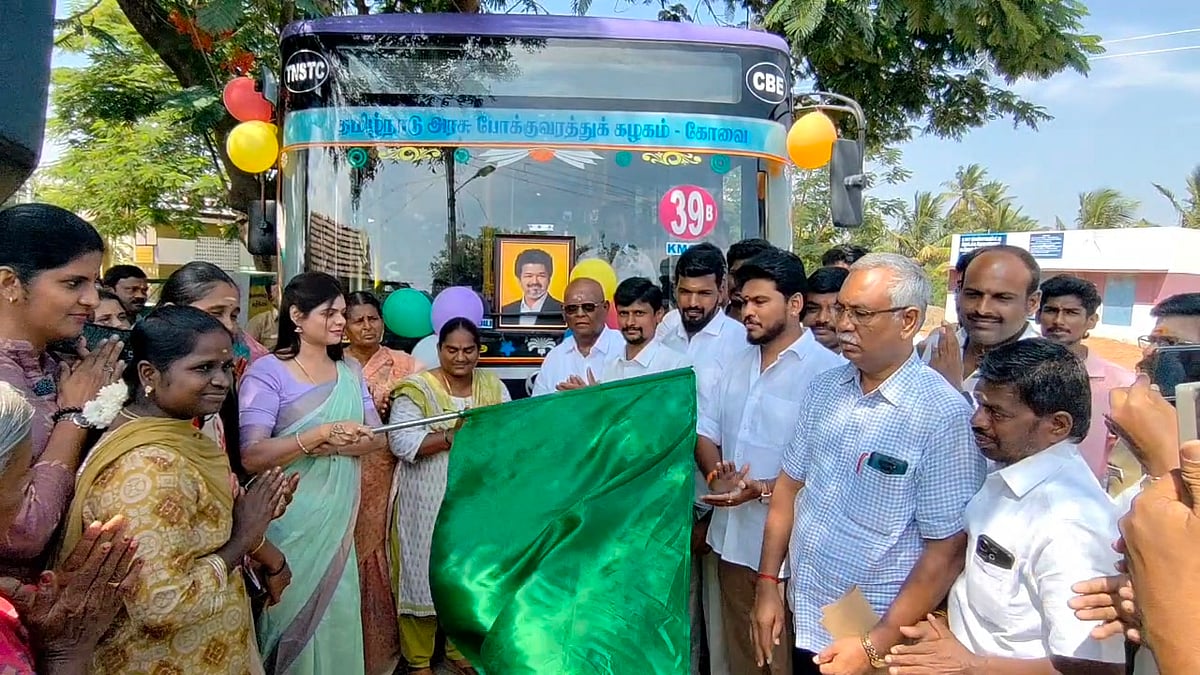 கனிமொழி சந்தோஷ் 