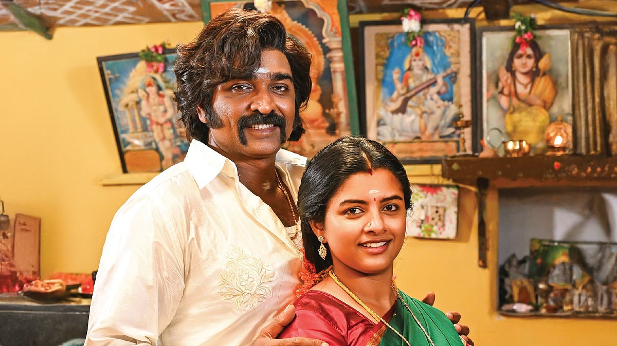 பத்தா விமர்சனம்: 80ஸ் டானை அலறவிடும் பள்ளிச் சிறுவன்; விஜய் சேதுபதி தரும் ஃபீல் குட் சினிமா!
