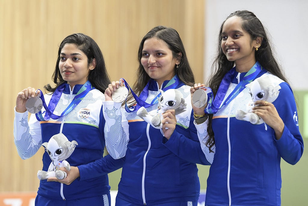 Asian Games 2026: Shooting-ல் Mass... MMA-வில் வரலாற்றுச் சாதனை! 6 பதக்கங்களுடன் இந்தியா! நாளை?