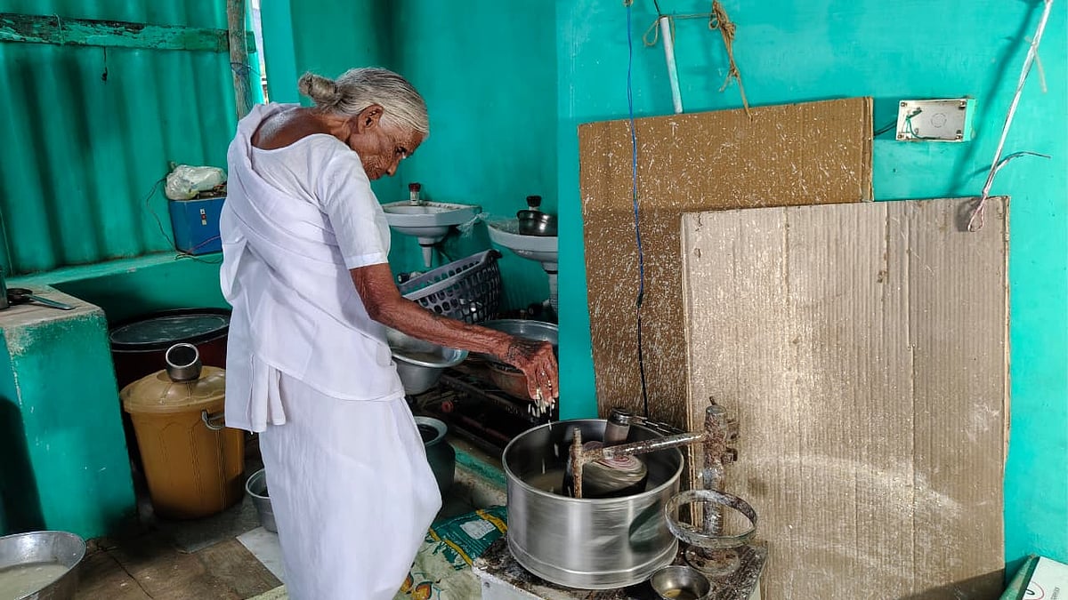 கமலாத்தாள்