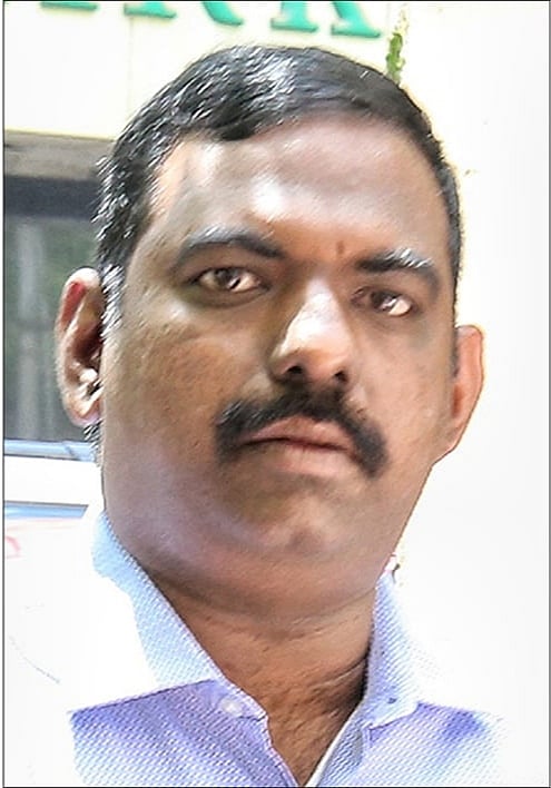 மாவட்ட ஆட்சியர் தினேஷ்குமார்