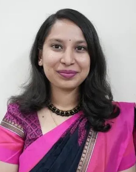 துணை ஆட்சியர் பூஜா
