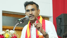 'இதுதான் உண்மை; மாத்திரை உறை விவகாரத்தில் மலிவான அரசியல் செய்கிறது திமுக' - அமைச்சர் அருண்ராஜ்