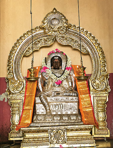பகவான் கிருஷ்ணர் தர்ப்பணம் செய்த தலத்தில் வழிபட பித்ரு தோஷம் தீரும்... மகாளய அமாவாசை தலம்! 