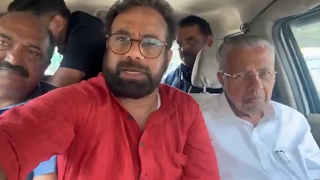 டெல்லி: எங்க கூட்டிட்டு போறாங்கன்னு தெரியல - போலீஸ் ஜீப்பில் இருந்தபடி வீடியோ வெளியிட்ட CPM MP