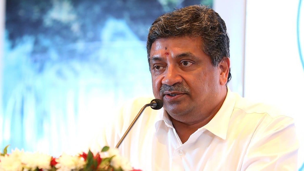 “ஒப்பந்தங்களை ரத்து செய்துவிட்டு ரூ.35-க்கு ஒரு யூனிட் மின்சாரமா?” - பழனிவேல் தியாகராஜன் கண்டனம்