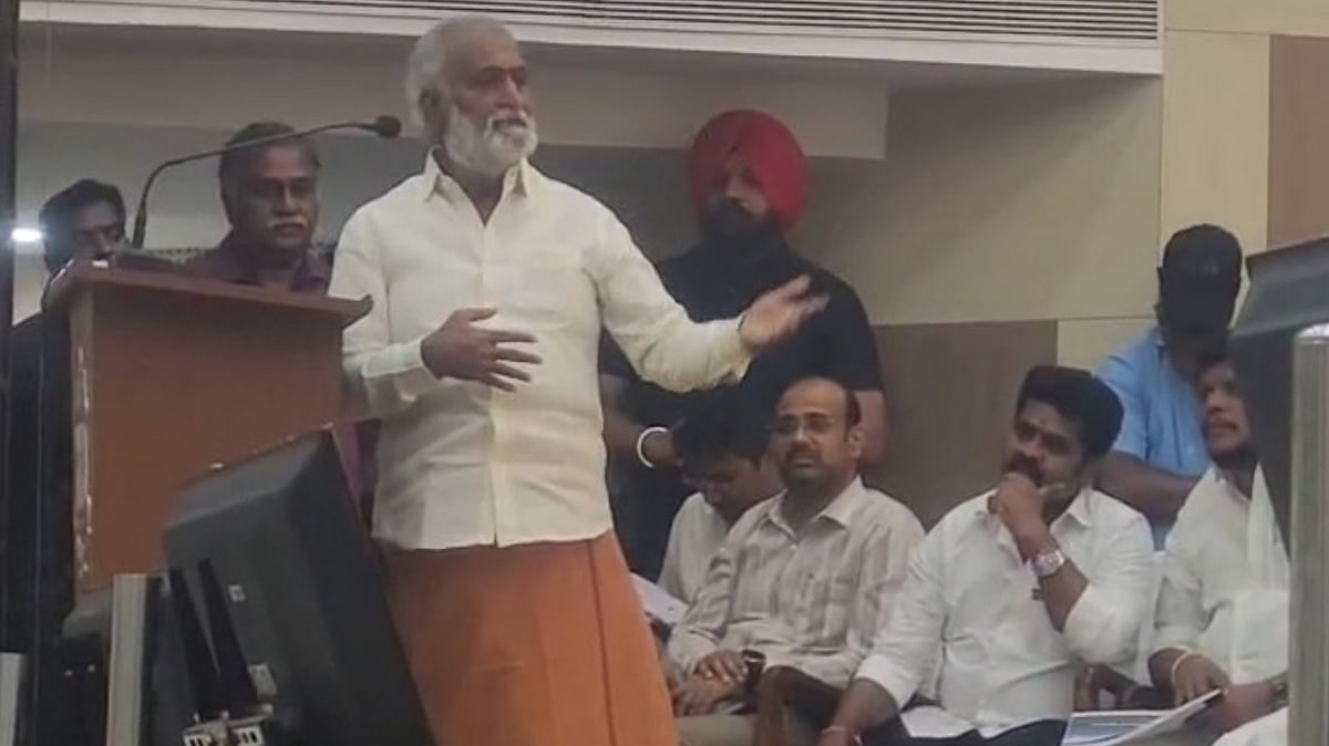 அவரை அடக்குங்க முதல்ல... - மாநகராட்சி கூட்டத்தில் மோதிய சேகர் பாபு - தவெக எம்.எல்.ஏ தாமு!