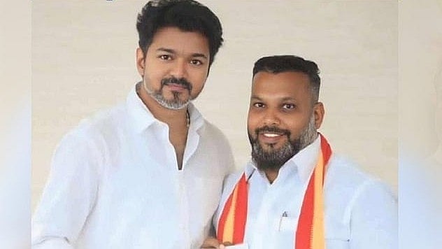 விஜய் - பூபாலன்