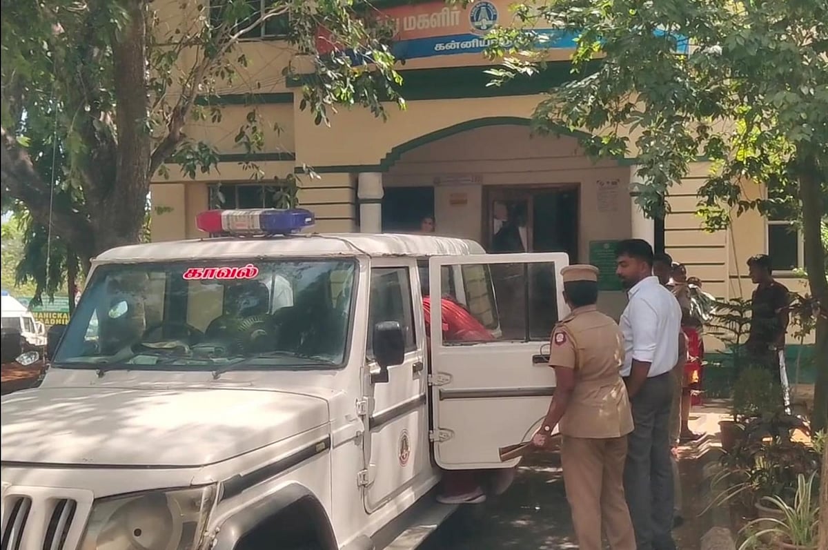 17 வயது மாணவி கர்ப்பம்; இளைஞர் தலைமறைவு; கருவைக் கலைத்த மருத்துவர்கள் கைது; பகீர் பின்னணி