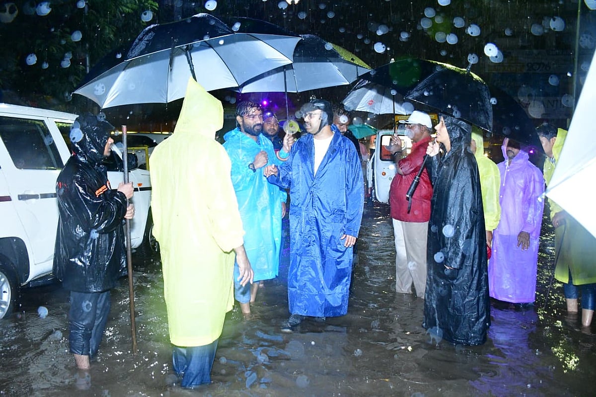 Chennai Rain : 'வானிலை மையம் எச்சரித்தது; ஆனாலும் இவ்வளவு பெரிய மழையை எதிர்பார்க்கவில்லை!' - ஆணையர்