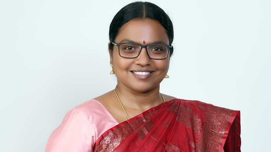 கார்த்திகா 