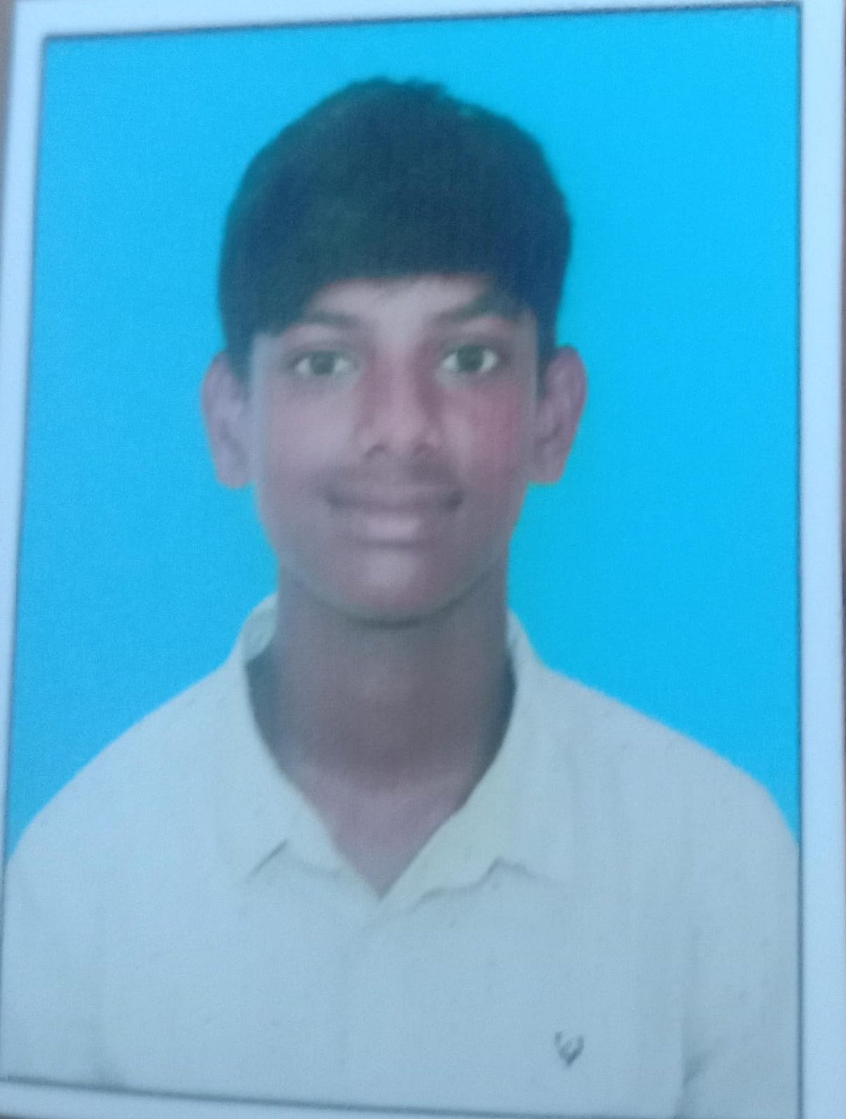 கோவையில் பள்ளி மாணவர் தூக்கிட்டு தற்கொலை; சாதிய வன்கொடுமையே காரணம் எனப் பெற்றோர் அதிர்ச்சி புகார்