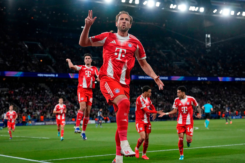 Ballon d’Or: ஹாரி கேன் - 25 ஆண்டு காத்திருப்புக்கு முடிவு; அலெக்சியா புட்டெல்லாஸுக்கு 3-வது விருது!