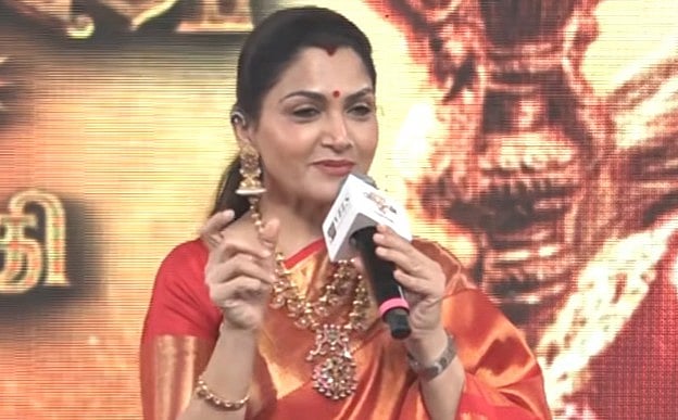 `சுந்தர் சி நான் தத்தெடுத்த குழந்தை... - மூக்குத்தி அம்மன்- 2 பட நிகழ்வில் நெகிழ்ந்த குஷ்பு